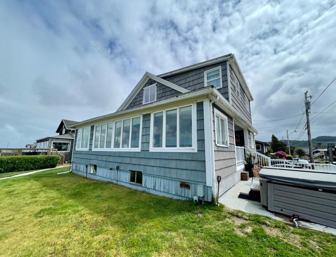 Seaside Beach Front House On The Promenade Eksteriør bilde