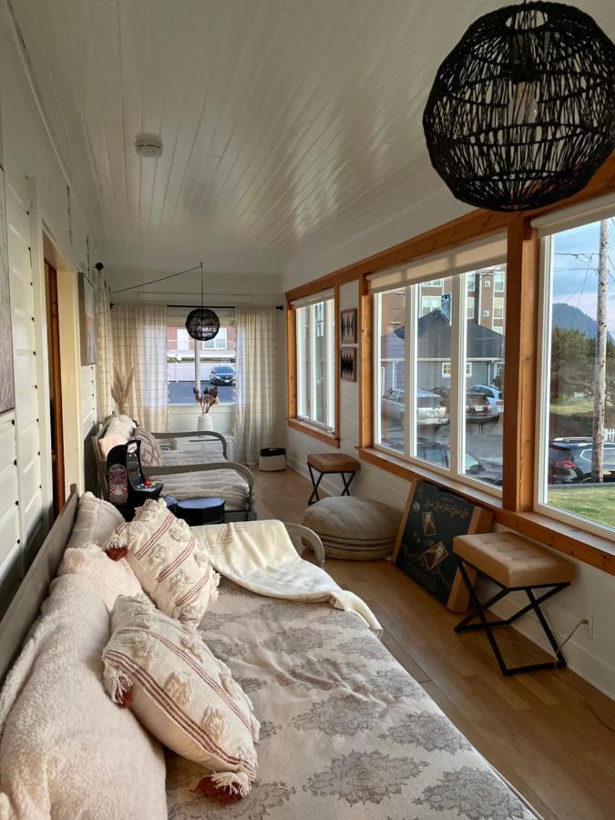 Seaside Beach Front House On The Promenade Eksteriør bilde